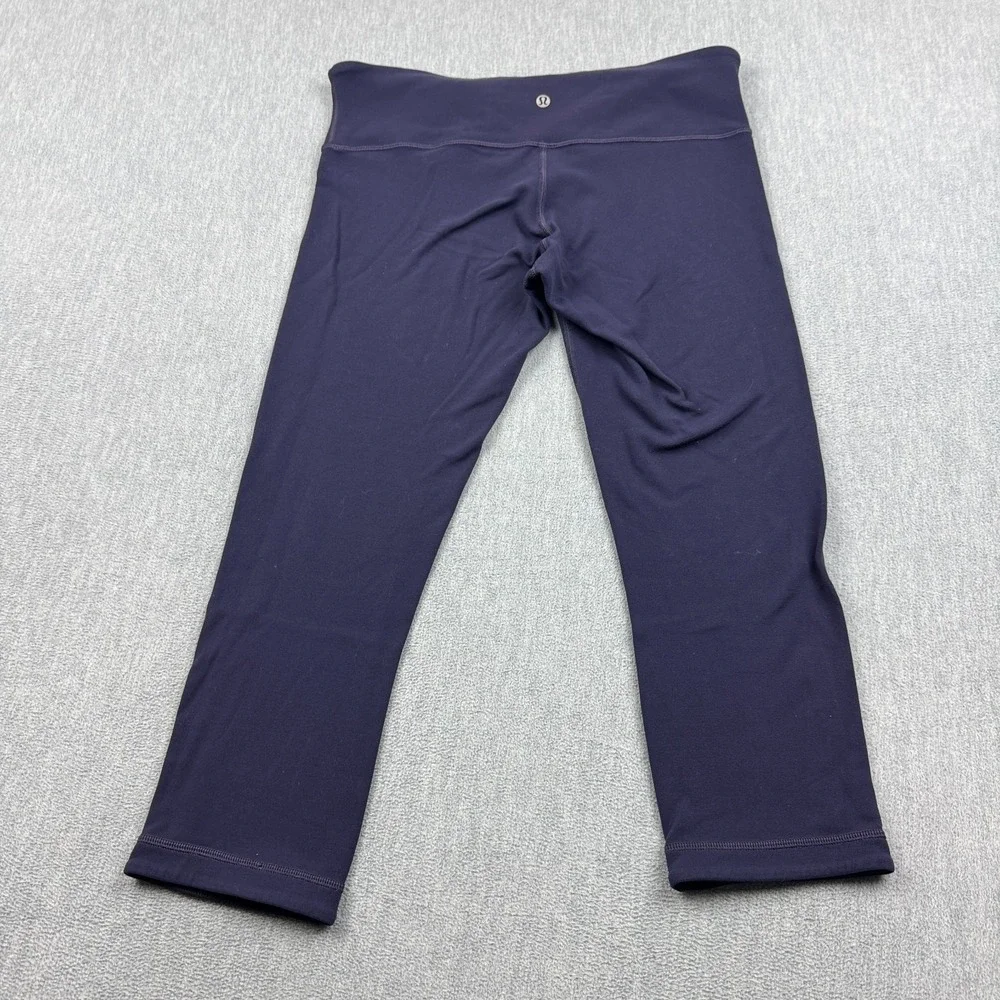 Lululemon Womens Leggings 10 Purple Black Wunder Under Cropped‎ 23
